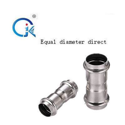 SS304L กดฟิตติ้งท่อชายหญิงอะแดปเตอร์ DN15mm ฟอร์จขัด